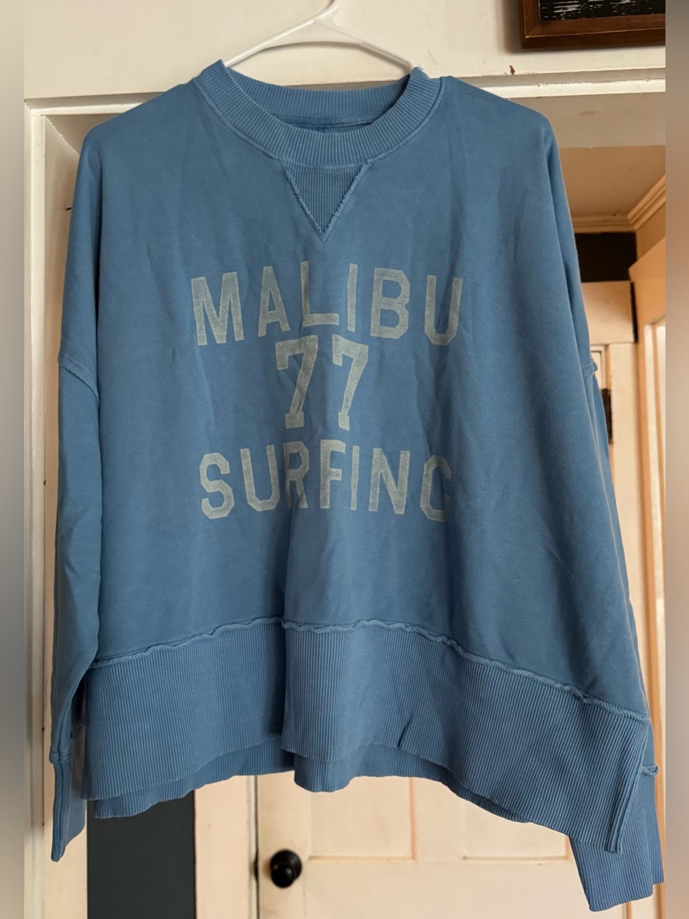 American Eagle This Feels Seriously Lived-In Crewneck Sweatshirt